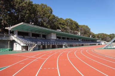 浜松市四ッ池公園陸上競技場　　　　　　　　　　　　　　　　　　　　　　　　メインスタンド棟