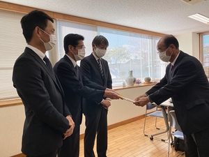 株式会社ヒューマンアロー坂神様と共に寄付を実施