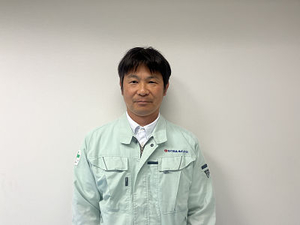 管理部課長 影山真吾