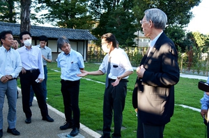 万斛庄屋公園鈴松庵 見学の様子
