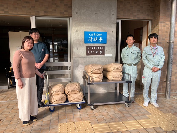 児童養護施設清明寮にて