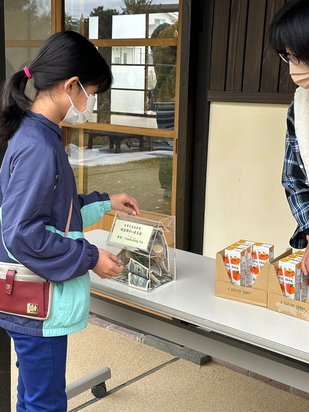 募金の様子