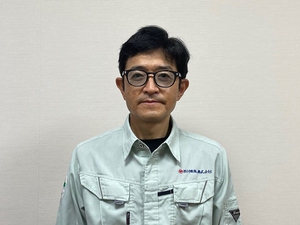 施工部次長 一色和夫