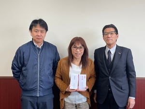 学校法人ムンド・デ・アレグリア校寄付金贈呈
