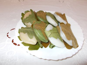 「かしわ餅四種」 春華堂
