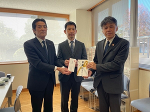 �q�ǂ������̏Ί���肢�A���N���������ւ��f�����܂���